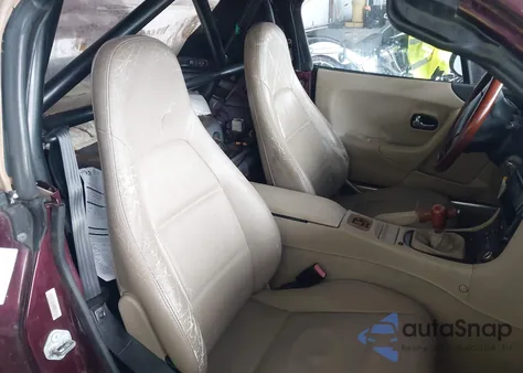 2000 Mazda Mx-5 Miata Ls из США, поврежденный, VIN JM1NB3535Y0145017